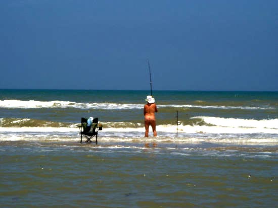lady-fishing-550.jpg